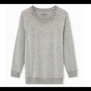 Torrid size 2 light grey sweater with faux pearls